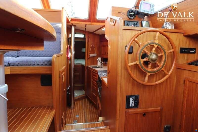 Nauticat 32