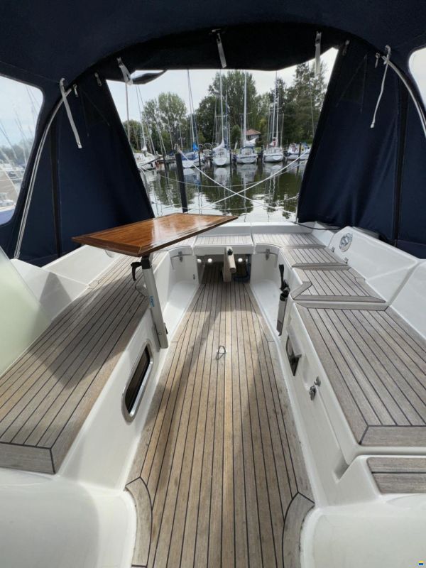 Hanse Yachts AG Hanse 315 image