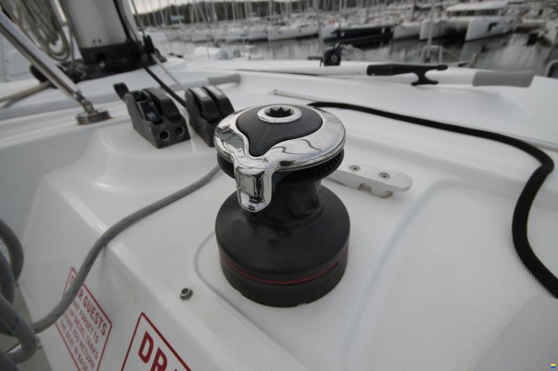 Lagoon 39