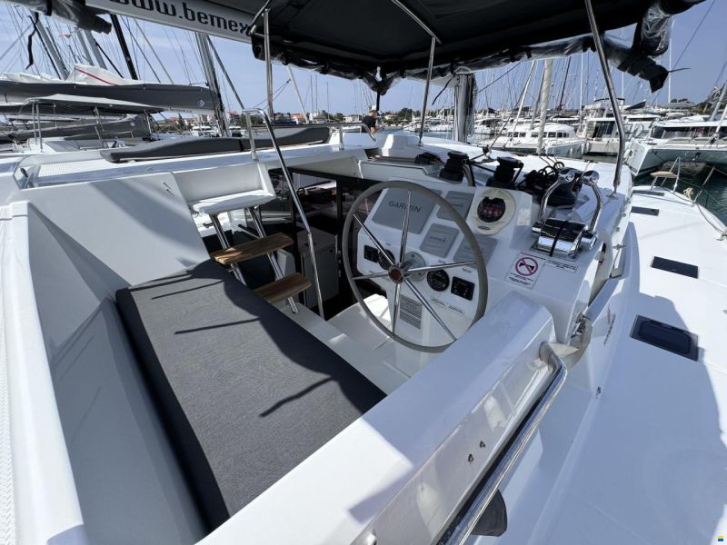 Fountaine Pajot ASTRÉA 42