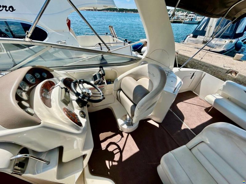 Sea Ray 315 Sundancer