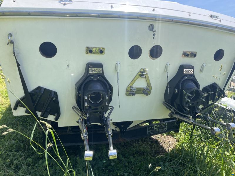 Cigarette 38 Top Gun