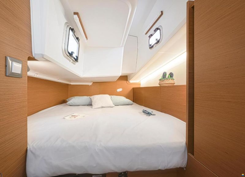 Jeanneau Sun Odyssey 380