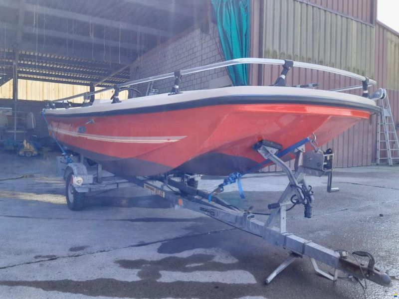 Hellas Boats Bora 16