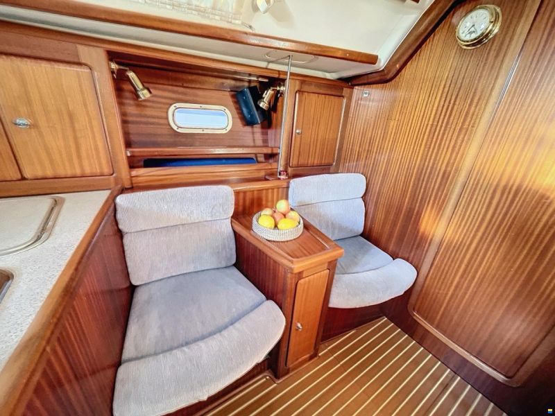 Bavaria 40