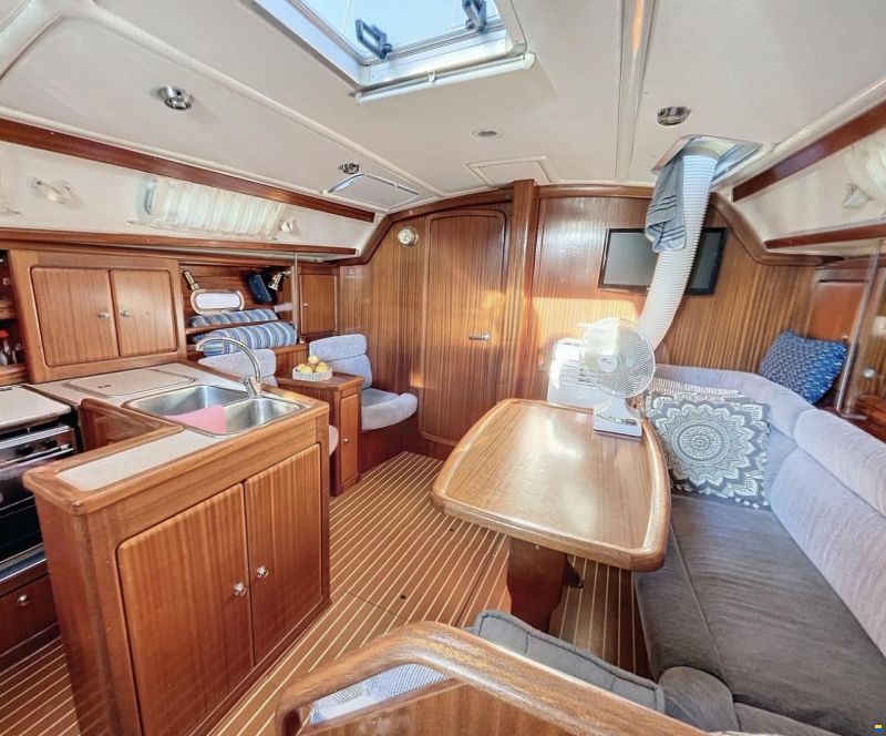 Bavaria 40