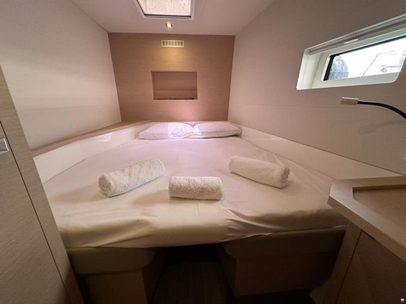 Fountaine Pajot MY 44