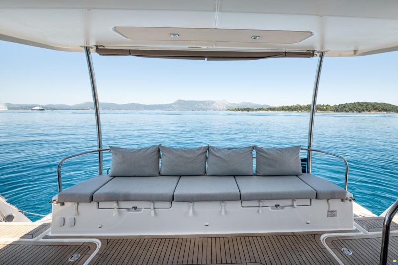 Fountaine Pajot MY 44
