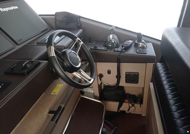 Jeanneau Prestige 680