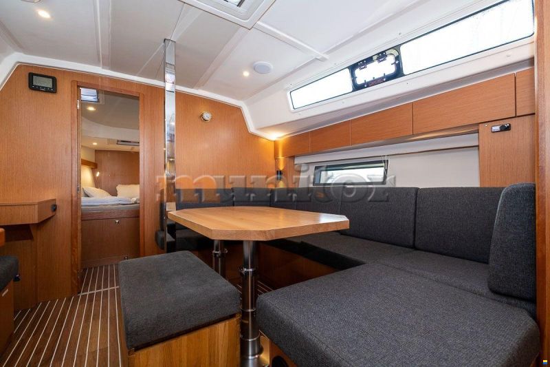 Bavaria C42