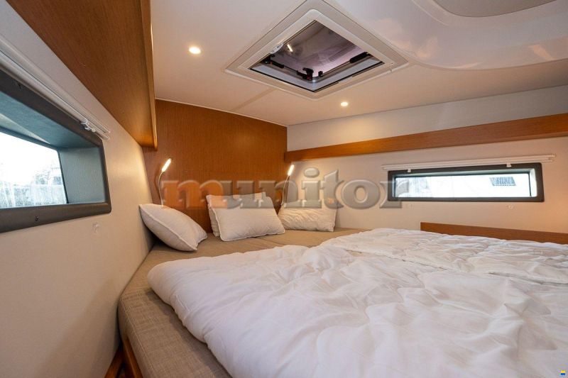 Bavaria C42
