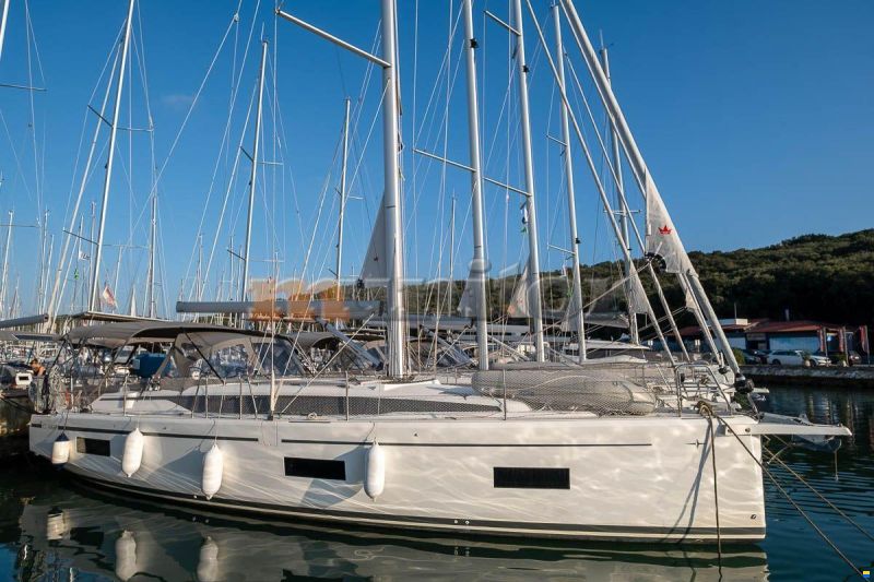 Bavaria C42