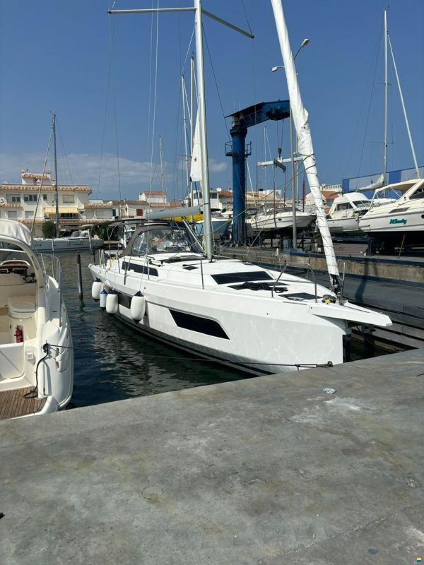 Dufour 44