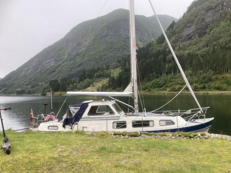 Finnsailer 29