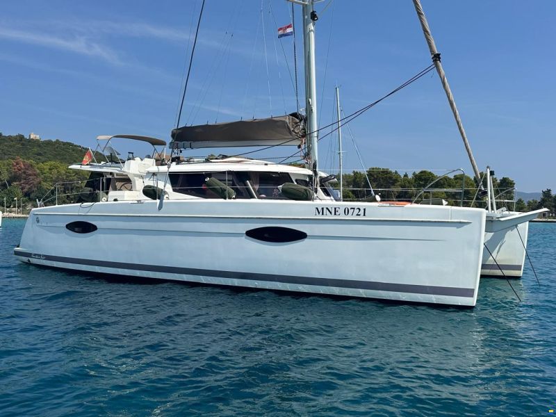 Fountaine Pajot Helia 44 image