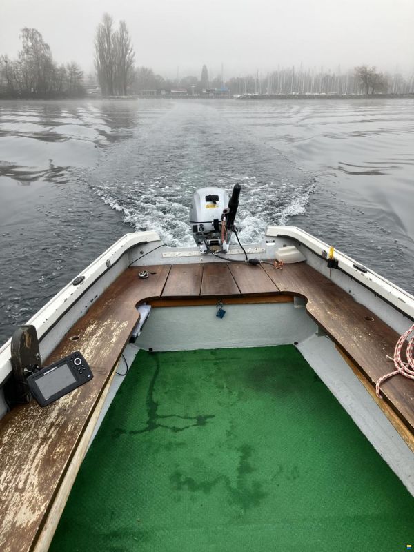 Staempfli Canot de pêche 640