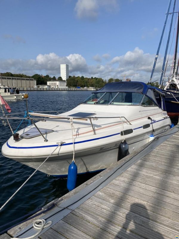 Sea Ray 230 Sundancer