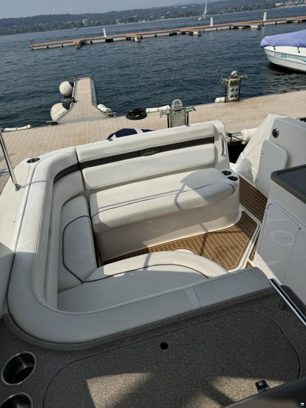 Rinker 280