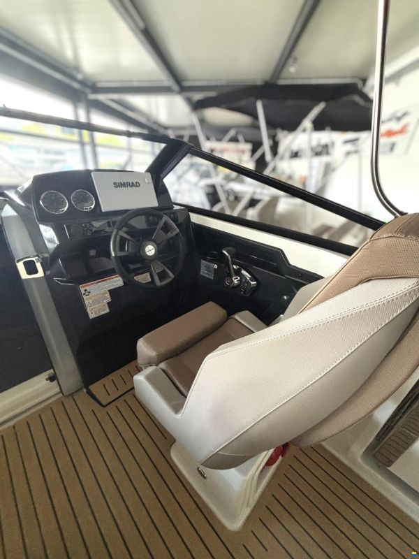 Quicksilver 675 Cruiser