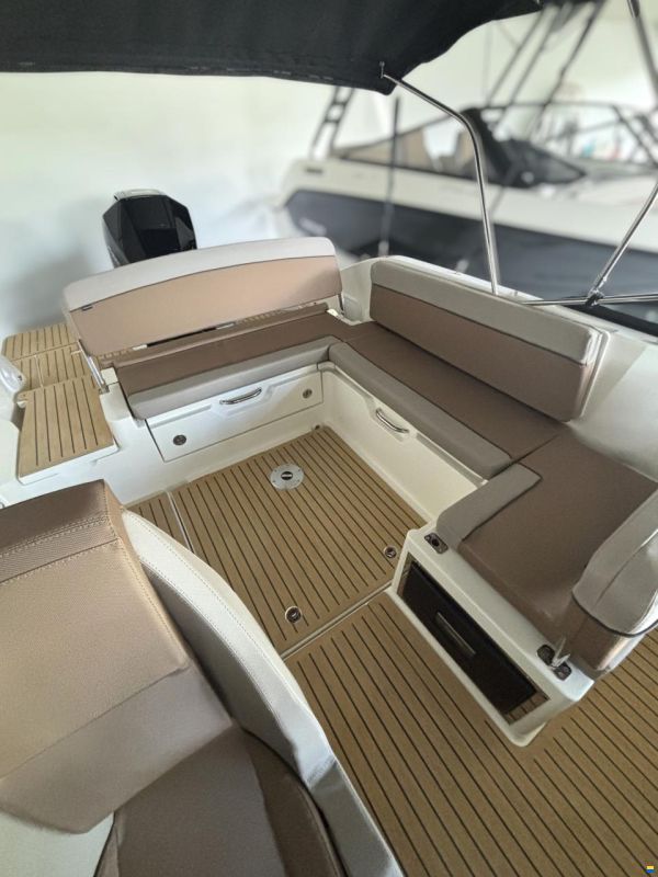 Quicksilver 675 Cruiser