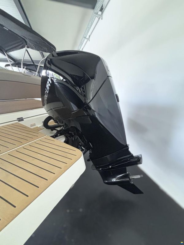 Quicksilver 675 Cruiser