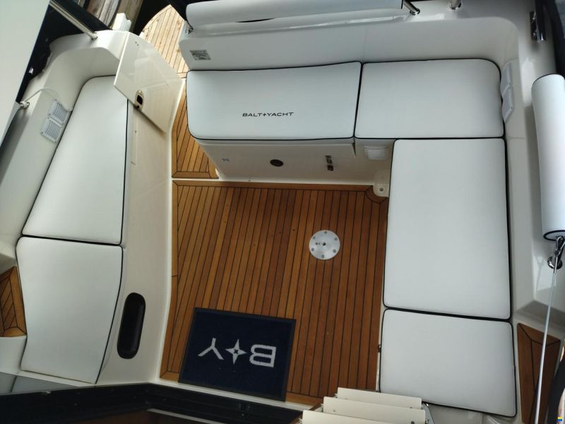 Balt SunCamper 35 Flybridge