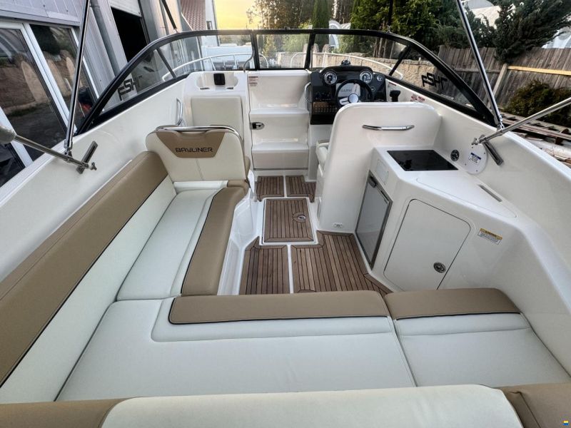 Bayliner 742R