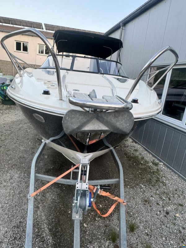 Bayliner 742R
