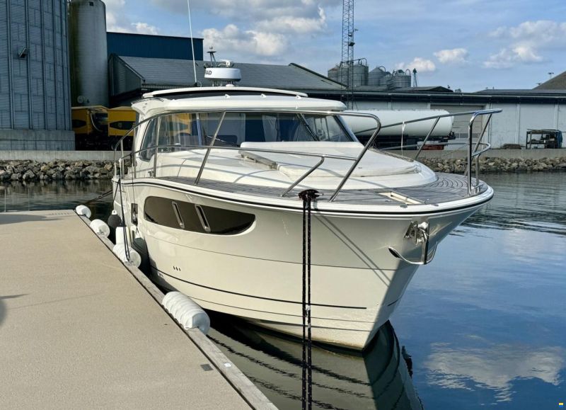 Marex 360 Cabriolet Cruiser 2022