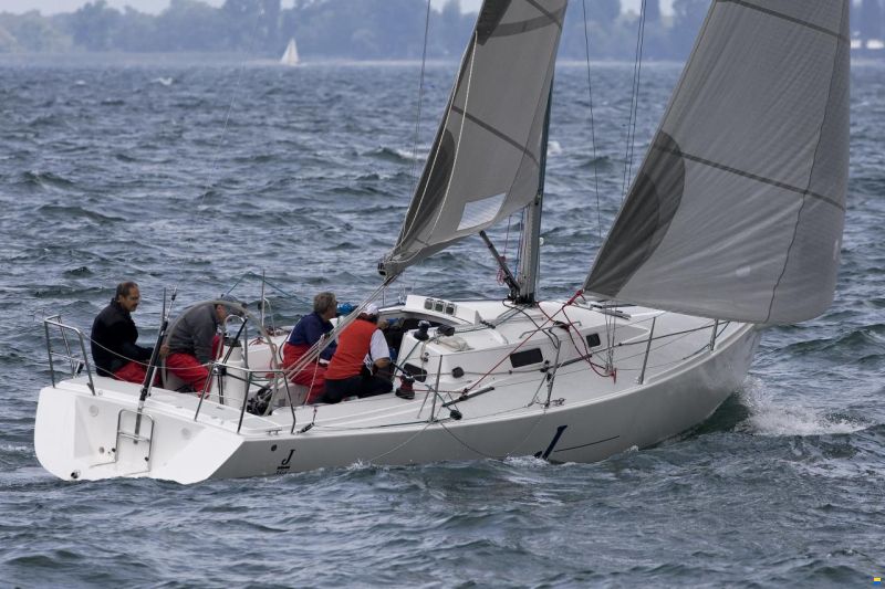 J Europe J 105
