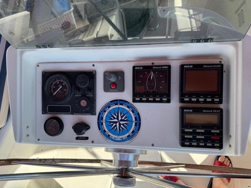 Beneteau Oceanis Clipper 411