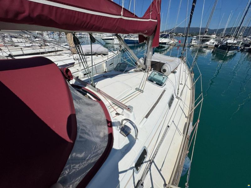 Beneteau Oceanis Clipper 411