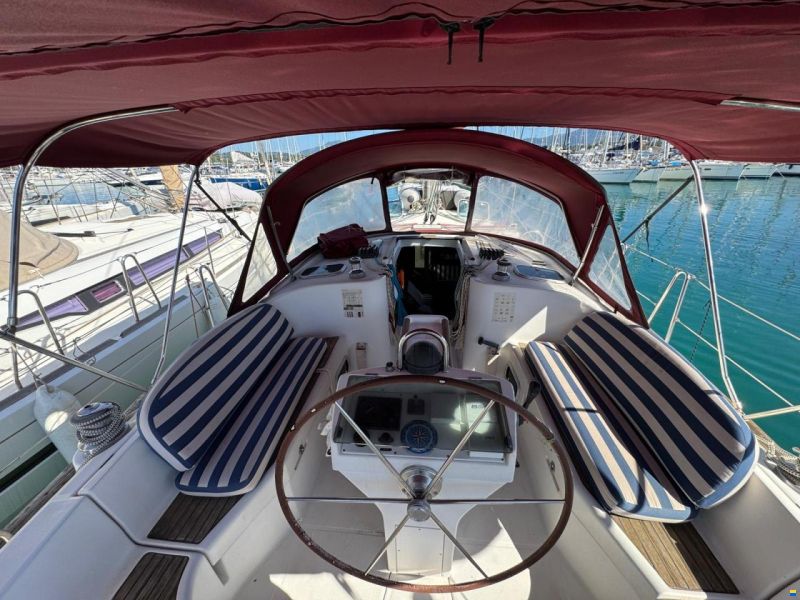 Beneteau Oceanis Clipper 411