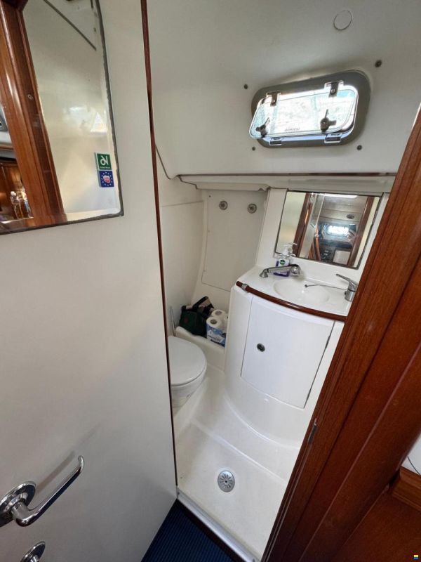 Beneteau Oceanis Clipper 411