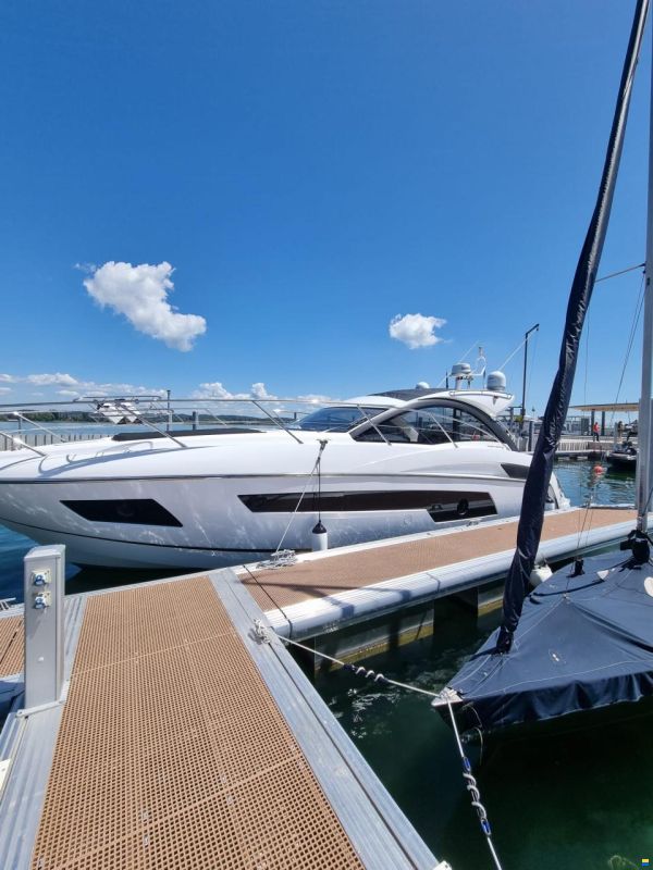 Sunseeker Portofino 40