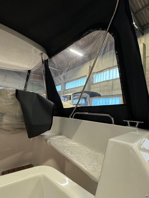 Cortina 480 Pilothouse