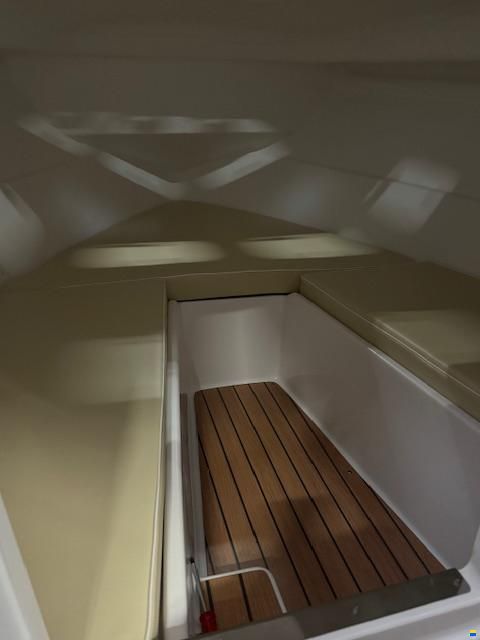 Cortina 480 Pilothouse