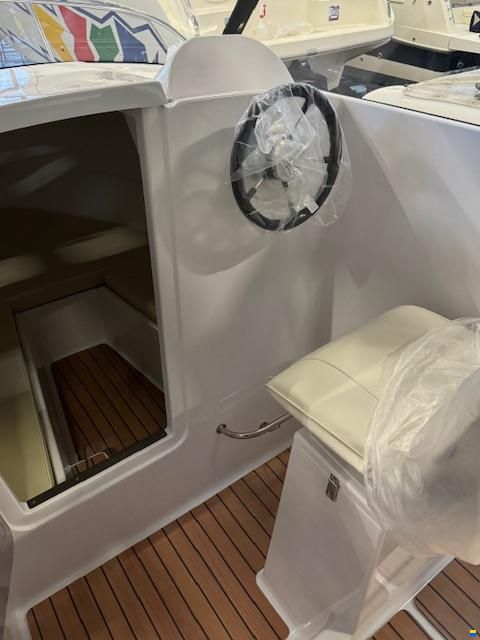 Cortina 480 Pilothouse