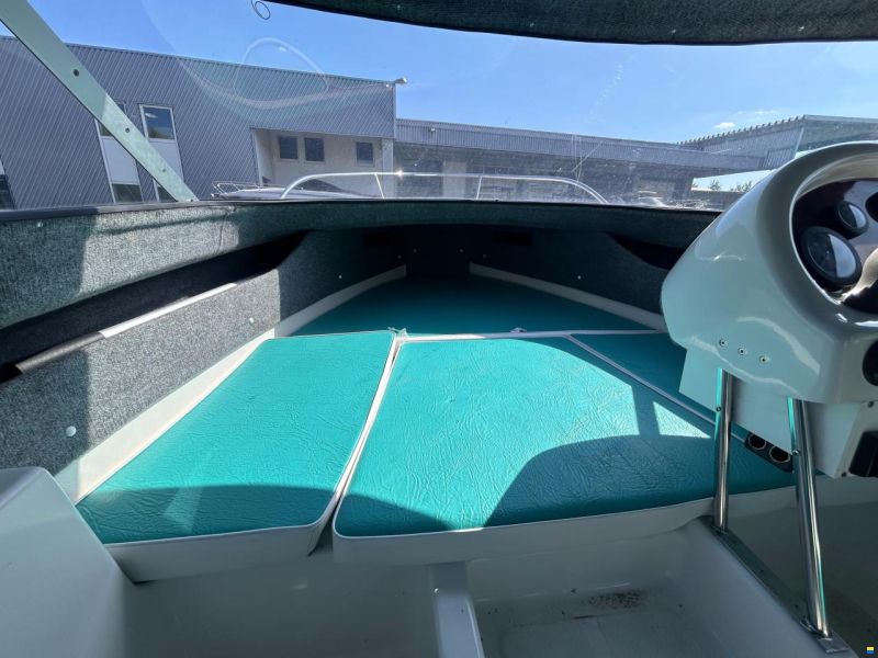 Quicksilver 485 Bora