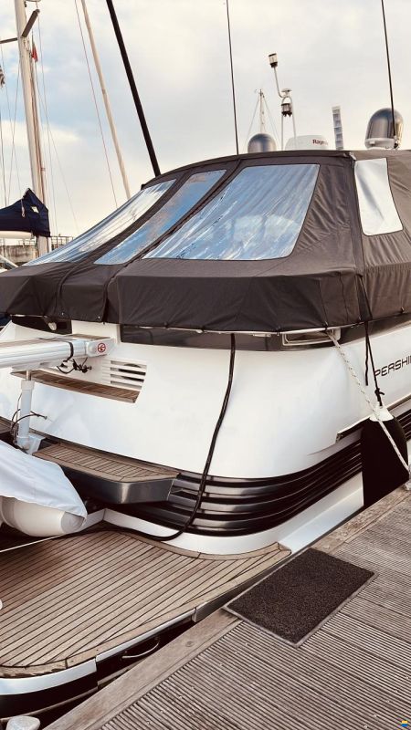 Pershing 54