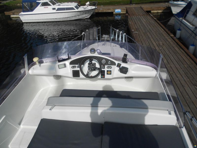 Galeon 280 Flybridge