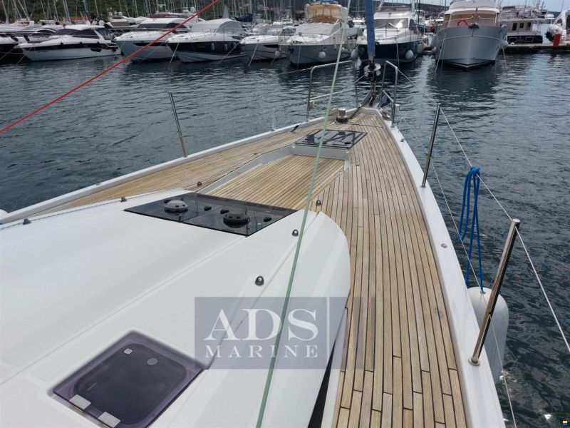 Jeanneau 54