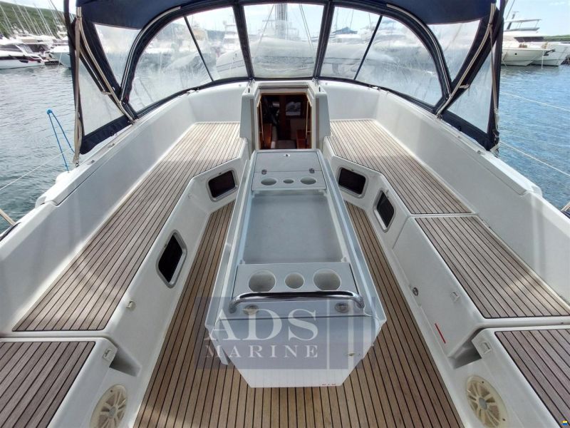 Jeanneau 54