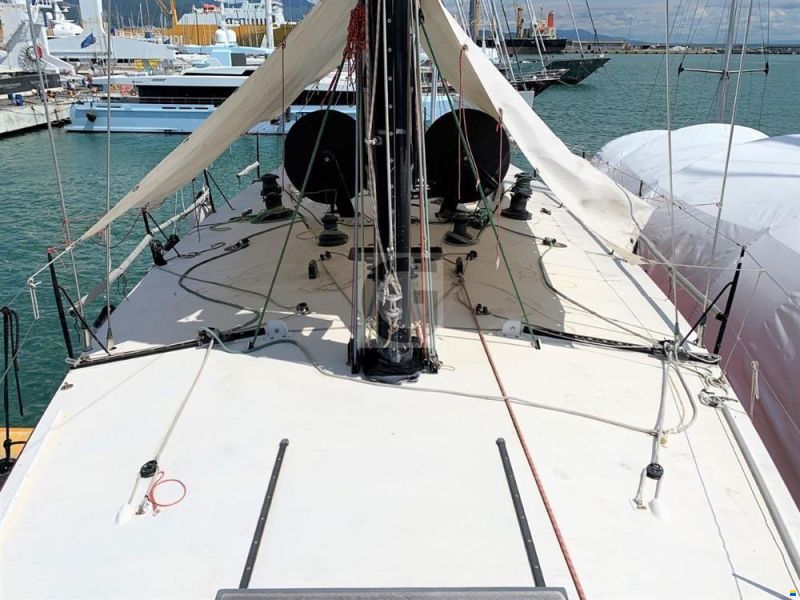 Goetz Farr 53 Custom