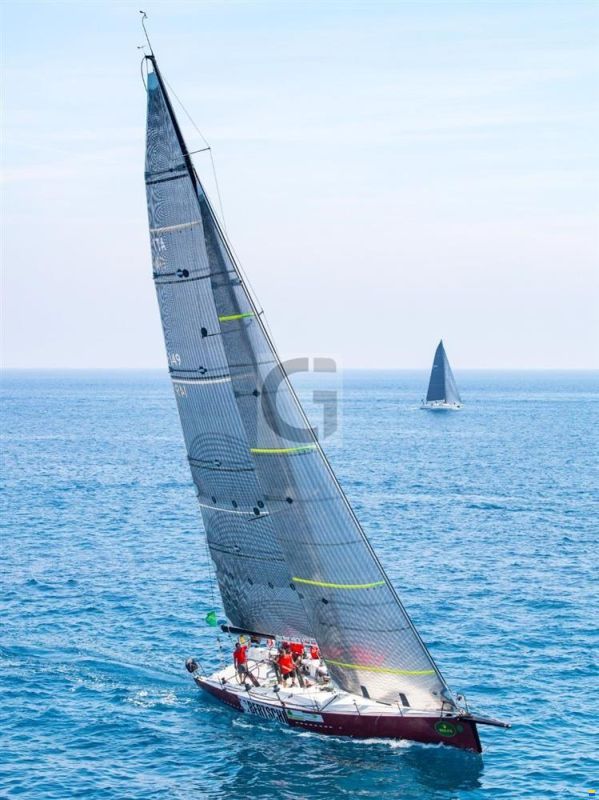 Goetz Farr 53 Custom