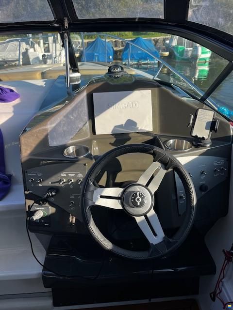 Bayliner Ciera 8