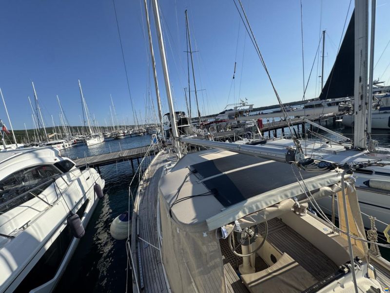 Hallberg-Rassy 38