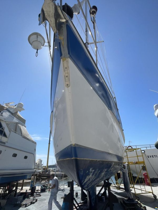 Hallberg-Rassy 38