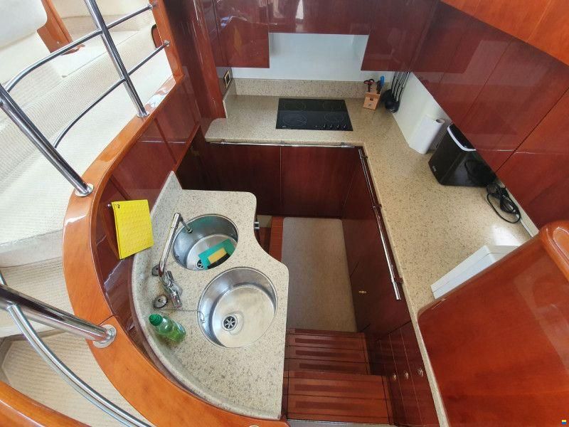 Fairline Squadron 55 Fly