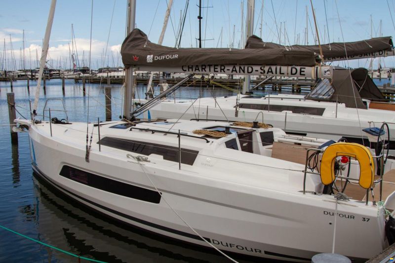 Dufour 37